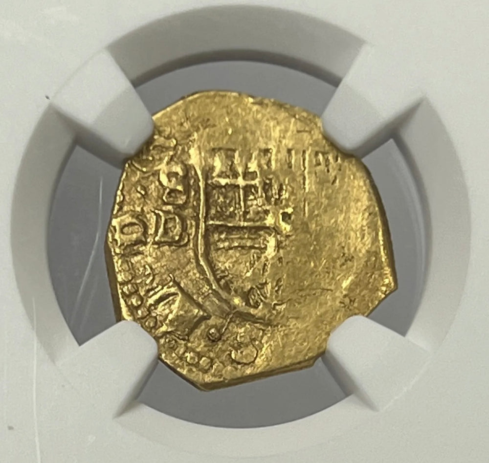 
                
                    Load image into Gallery viewer, 1610-1618 Spain Philip III Gold Cob Escudo NGC MS62 The FINEST KNOWN
                
            